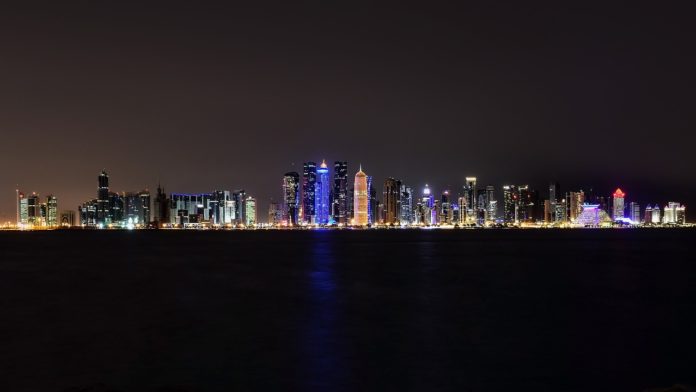 Doha foto nottura libera da diritti