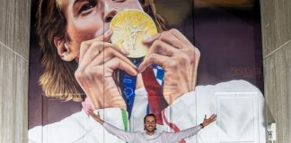 Ancona celebra il grande Gimbo Gianmarco Tamberi (foto Sanna/FIDAL Marche)