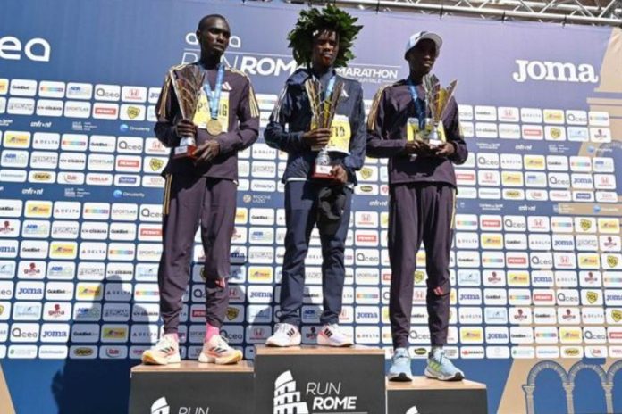 Il podio maschile (credit Organizzazione/Phototoday) Il podio maschile (credit Organizzazione/Phototoday)