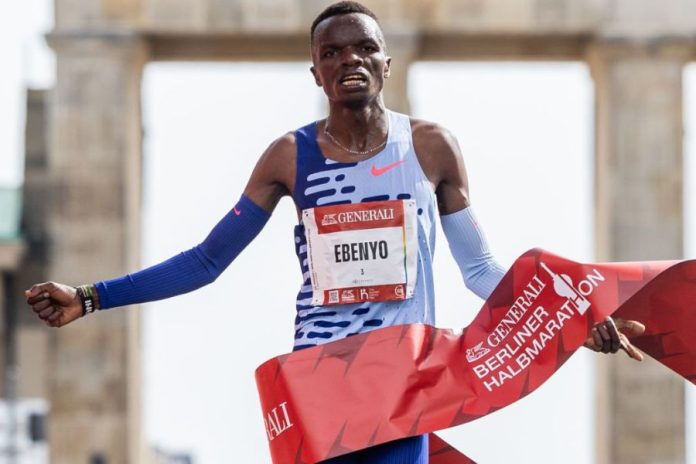 Daniel Ebenyo (foto Getty Images Sport/Boris Streubel)