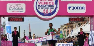Deribe Robi e Ashumar Zebenay vittoriosi a Venezia Deribe Robi (foto Bertolin/Organizzatori)